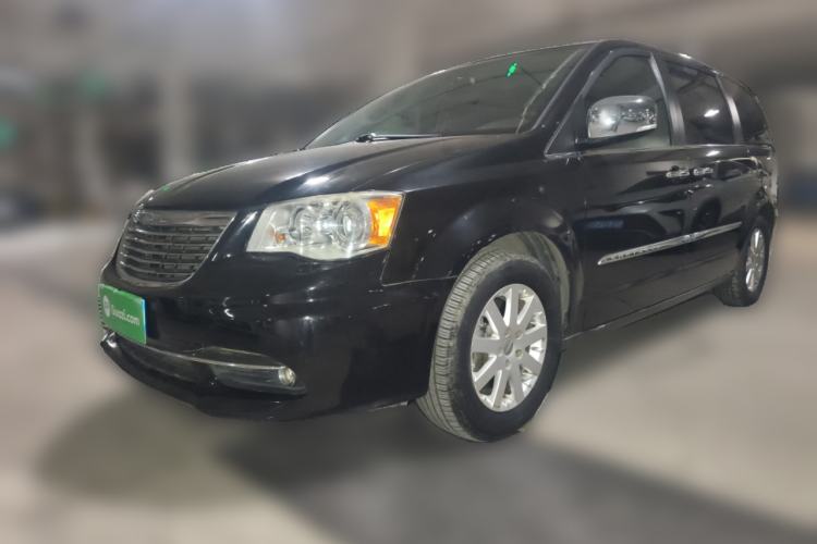 Used Chrysler Grand Voyager 2013 3.6L Luxury Edition