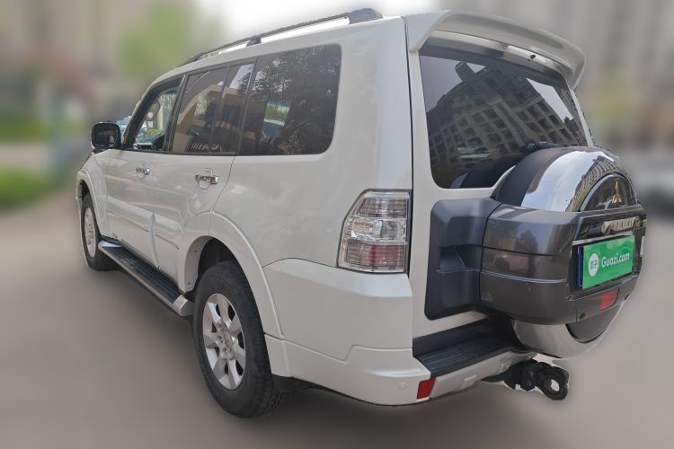 Used Mitsubishi Pajero 2018 3.0L Automatic Prestige Edition Rear Left 45 Deg