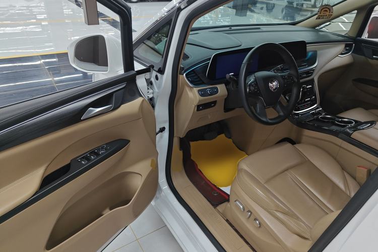 Used Buick GL8 2021 ES Land Cruiser 653T Luxury Edition