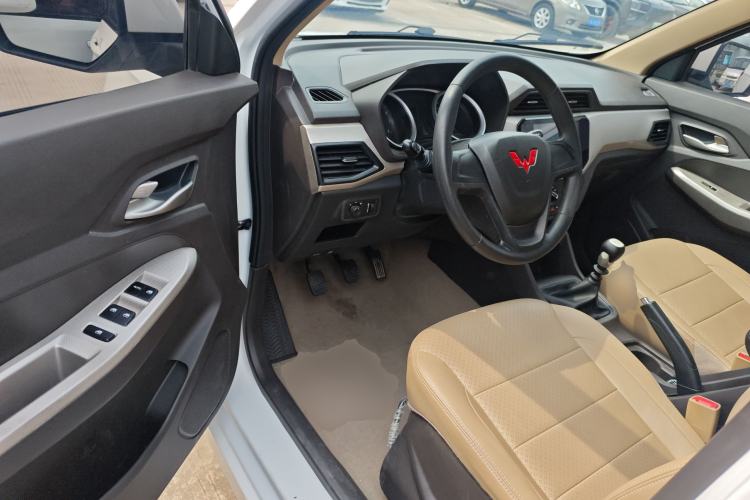 Used Wuling Hongguang 2021 1.5L Facelift S Comfort Version Hydraulic Power Steering LAR Driver Seat