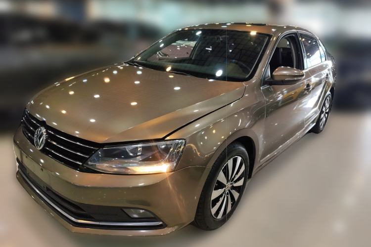 Used Volkswagen Sagitar 2017 230TSI Automatic Comfort Version