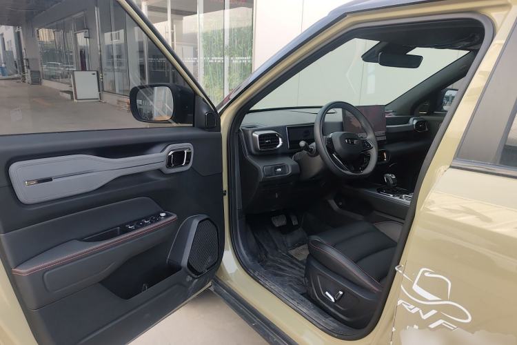 Used Geely Auto Cowboy 2025 1.5TD Fun-Offroad Version