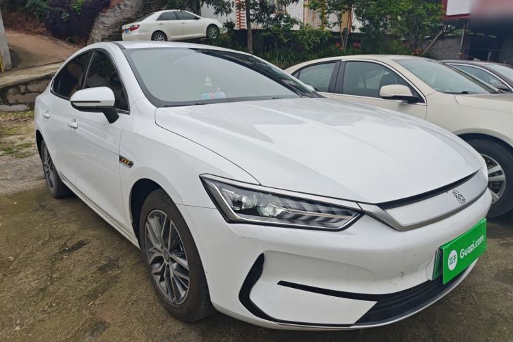 Used BYD Qin PLUS 2023 Champion Edition EV 510KM Leading Model Front Right 45 Deg