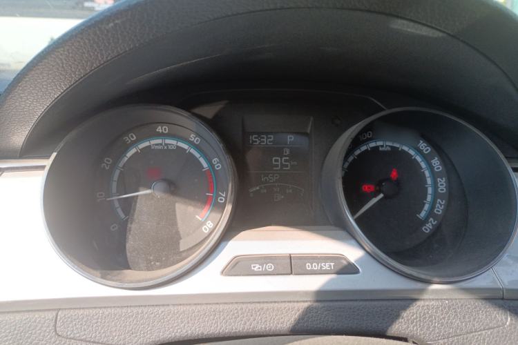 Used Skoda Rapid 2020 1.5L Automatic Comfort Edition
