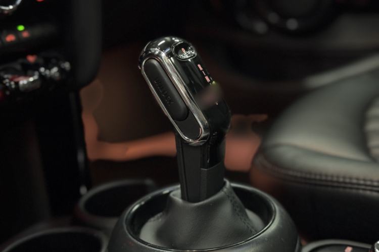 Used MINI 2018 1.5T ONE PLUS Five-Door Edition Interior 9