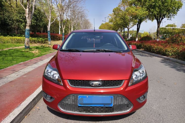 Used Ford Focus 2013 Hatchback Classic 1.8L Automatic Base Model
