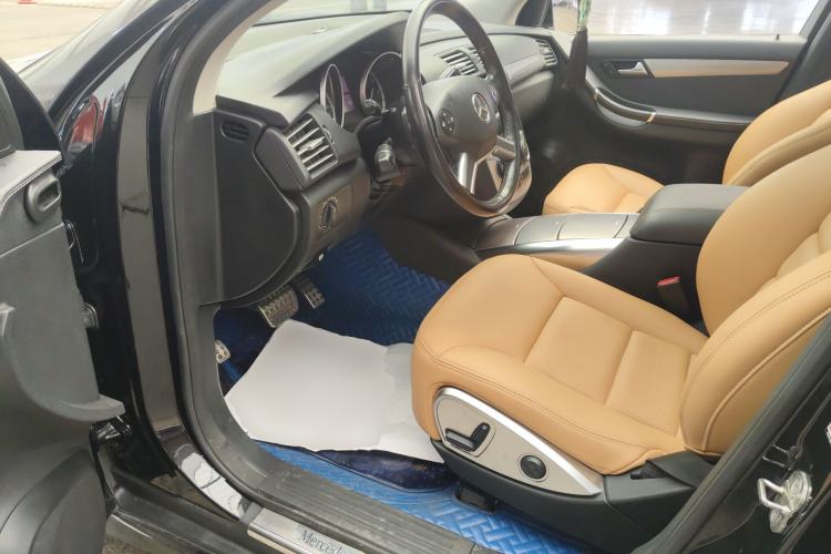 Used Mercedes-Benz R-Class 2014 R 320 4MATIC Business Model