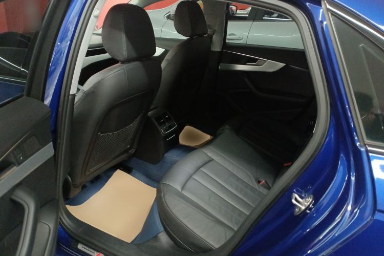 Used Audi A4L 2019 40 TFSI Fashion Edition China VI Emission Standard