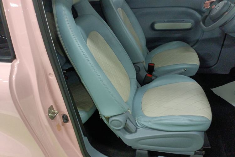 Used Bestune Pony 2024 170km Vitality Horse Right Front Seat