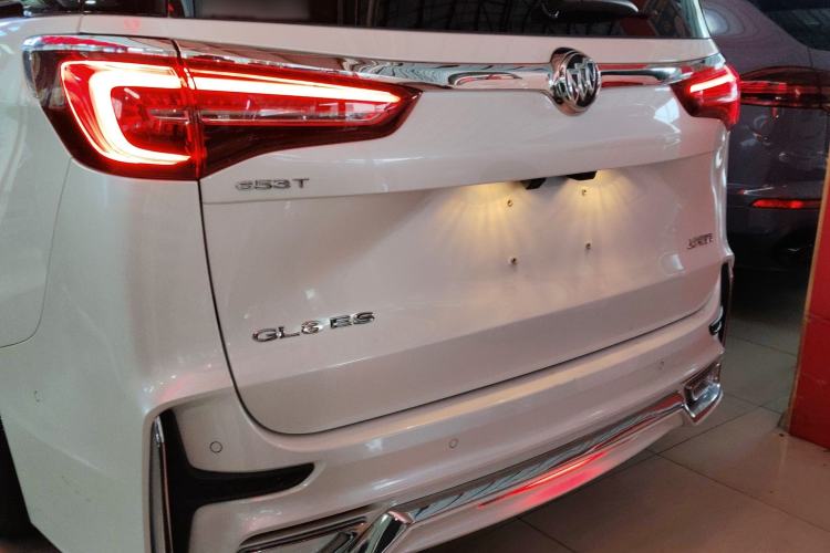 Used Buick GL8 2021 ES Land Cruiser 653T Luxury Edition
