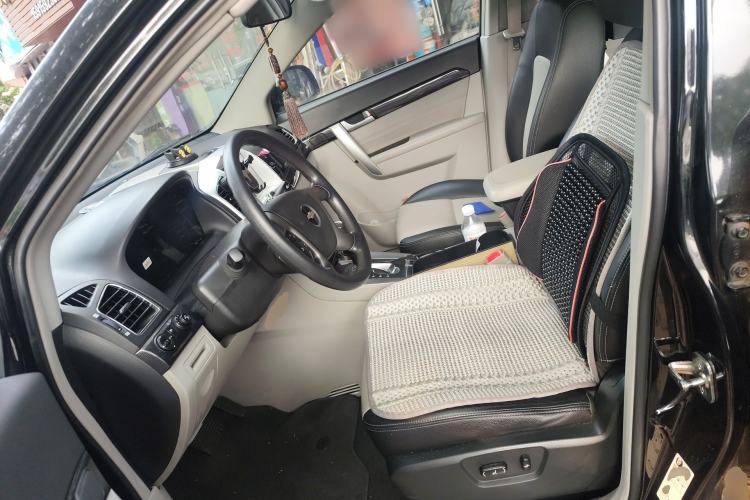 Used Chevrolet Captiva 2014 2.4L 4x4 Luxury Edition 5 Seats Left Front Seat