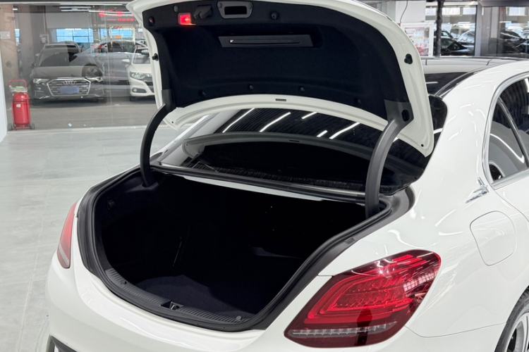 Used Mercedes-Benz C-Class 2019 Restyled C 260 L Sport Edition
