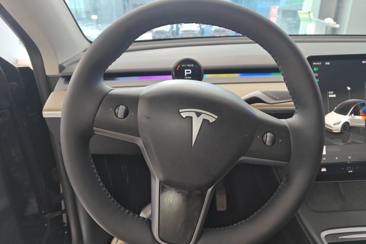 Used Tesla Model Y 2022 Rear-Wheel-Drive Version