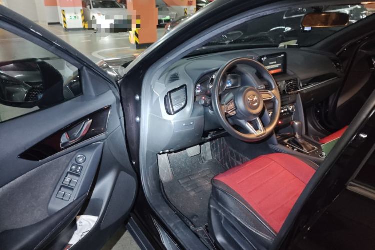 Used Mazda CX-4 2020 2.0L Automatic Two-Wheel Drive Blue Sky Exploration Edition Driver Seat