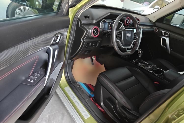 Used BAIC Off-Road BJ20 2016 1.5T CVT Luxury Model Driver Seat