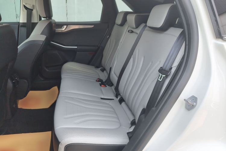 Used Ford Escape 2020 EcoBoost 245 Two-Wheel Drive Smart & Enjoyment Model
