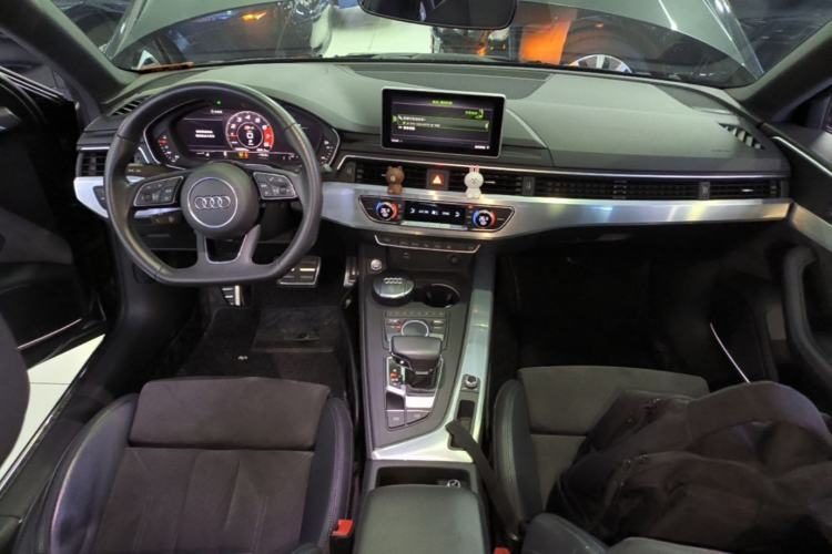 Used Audi A4L 2019 40 TFSI Sporty Version China V