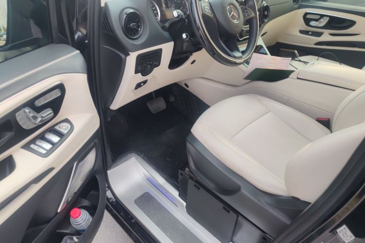 Used Mercedes-Benz Vito 2021 2.0T Elite Version 7 Seats