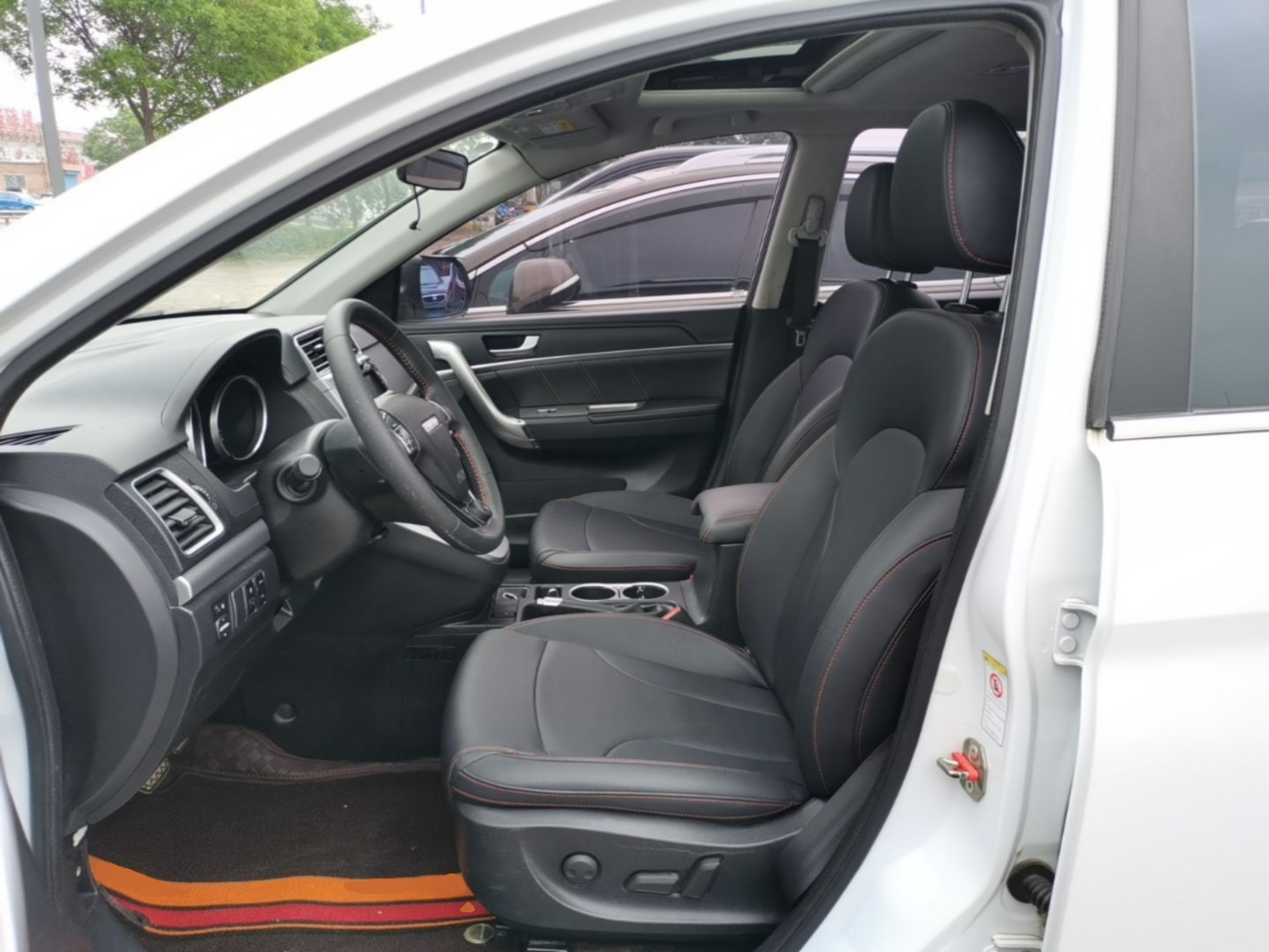 Interior delantero