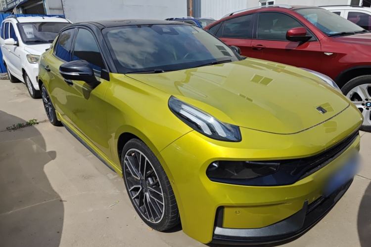 Used Lynk & Co 03 2019 03+ 2.0TD Automatic Wind-Chasing Edition Front Right 45 Deg