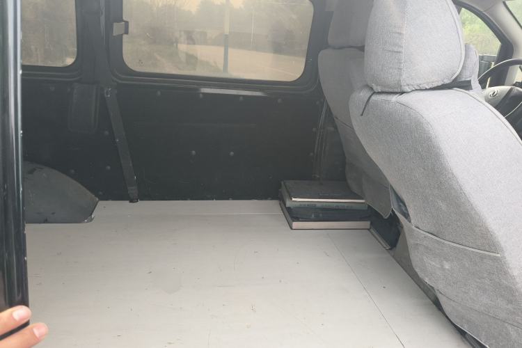 Used FORTHING Lingzhi 2019 M5 1.6L Exclusive Edition 7-Seater
