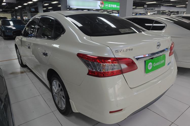 Used Nissan Sylphy 2014 1.6XV CVT Deluxe Edition