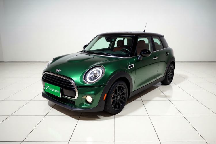 Used MINI 2018 1.5T COOPER Classic Edition Five-Door Version Guazi used car, China used car export, Used car for sale, Used cars, Cheapest cars for sale