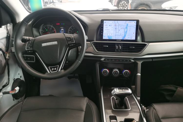 Used Haval H6 2021 Sport Edition 1.5T Automatic Elite Smart Connectivity Model with Hexagonal Grille

