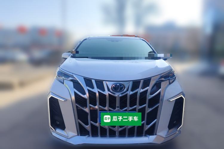 Used Toyota SIENNA 2023 2.5L Hybrid Comfort Edition