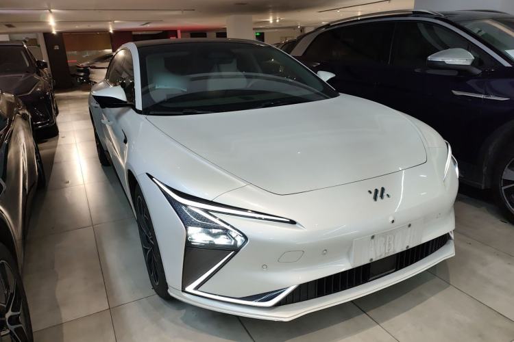 Used IM L7 2022 Dynamic Model
