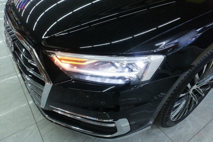 Used Audi A8 2019 Facelifted Plus A8L 50 TFSI quattro Comfort Version Left Front Headlight