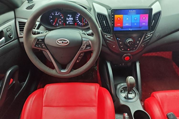 Used Hyundai Veloster 2015 1.6T Automatic Luxury Edition
