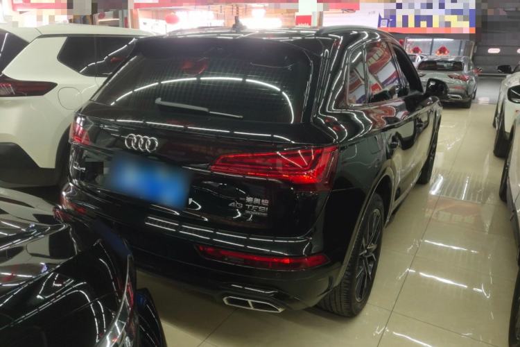 Used Audi Q5L 2025 quattro 45th Anniversary Edition 40 TFSI Luxury Dynamic Model
