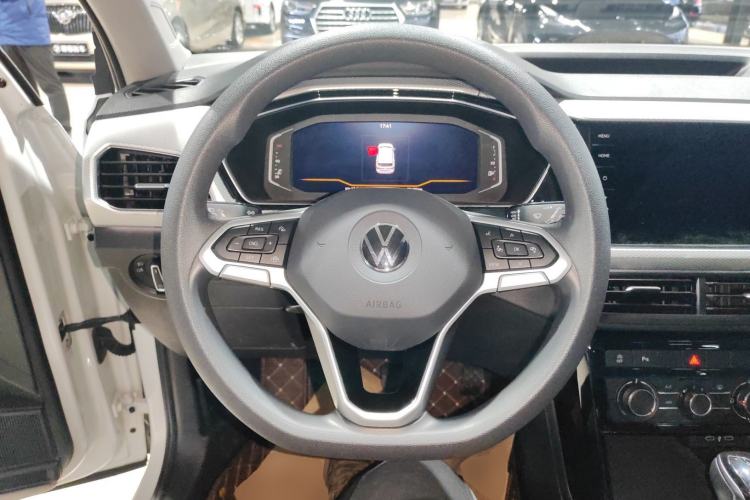 Used Volkswagen Tacqua 2023 200TSI DSG Joy-Connect Edition