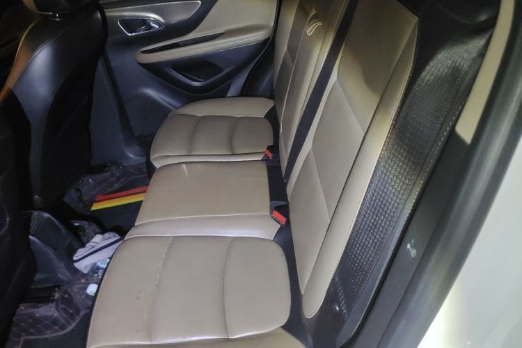 Used Buick Encore 2013 1.4T Automatic All-Wheel Drive Flagship Edition Left Rear Seat