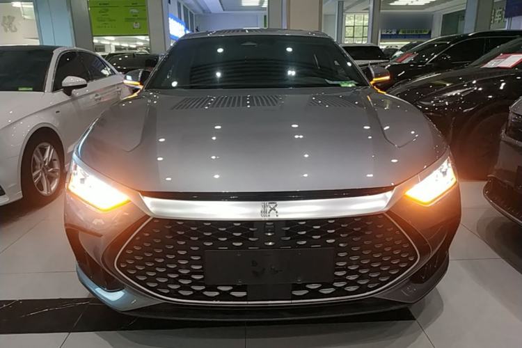 Used BYD Han 2024 DM-i Glory Edition 121KM Prestige Model