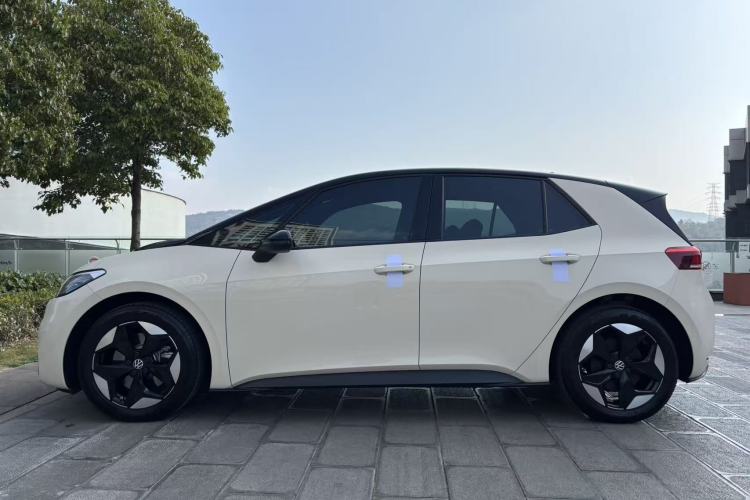Used Volkswagen ID.3 2025 Smart Version Pure & Intelligent Enjoyment Edition