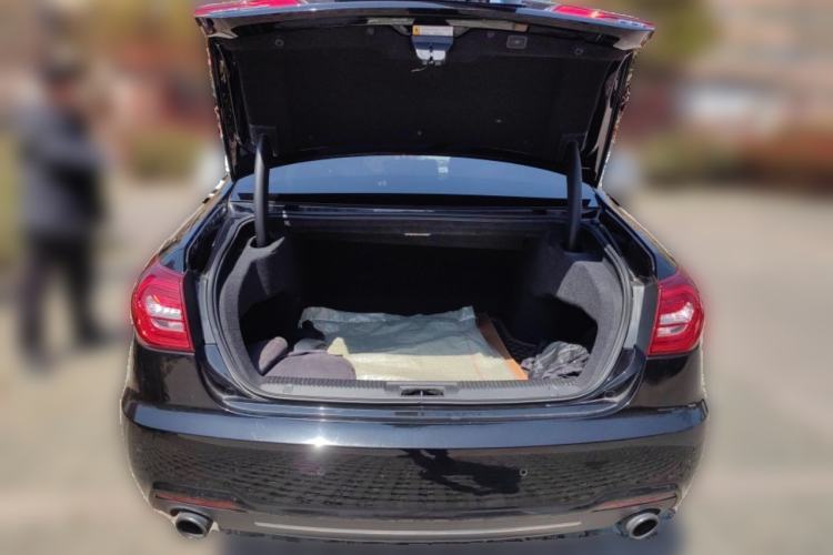 Used Hongqi H7 2019 2.0T Elite Edition Trunk