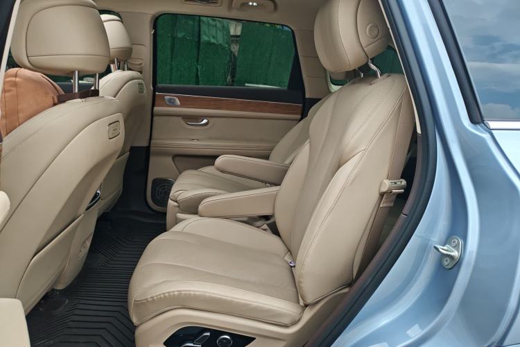 Used Hima AITO M7 2024 1.5T Intelligent Drive 4x4 Max Edition 6 Seats Left Rear Seat