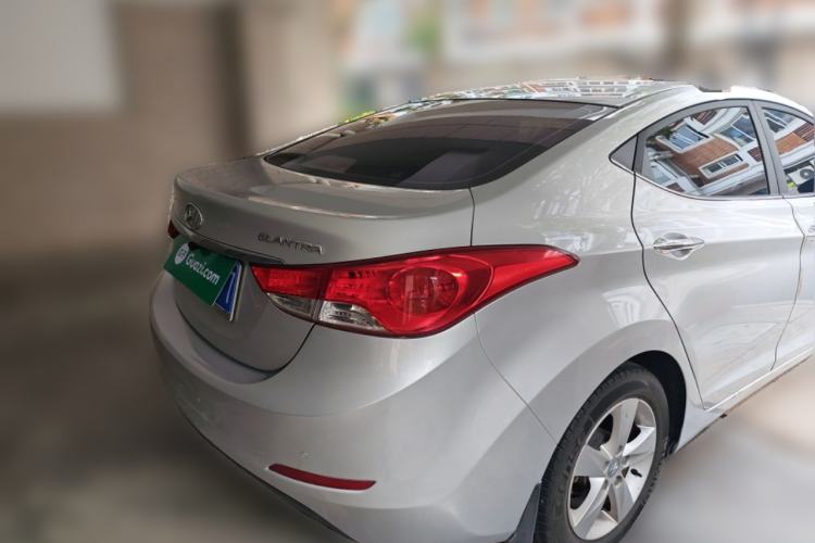 Used Hyundai Elantra (5th Generation / Langdong) 2012 1.6L Automatic Prestige Model

