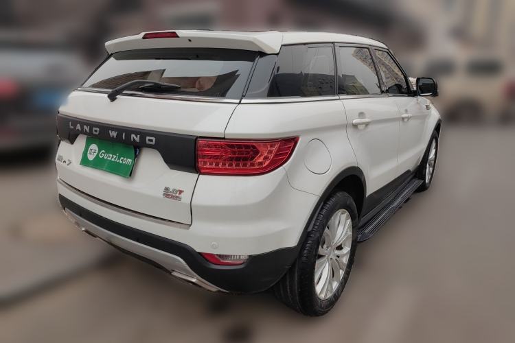 Used Land X7 2016 2.0T Panoramic Prestige Edition
