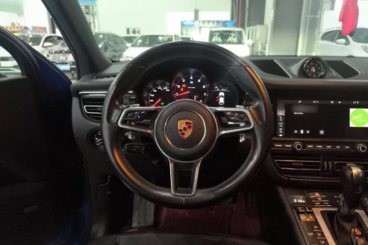 Used Porsche Macan 2018 Macan 2.0T