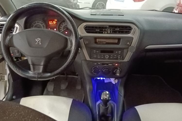 Used Peugeot 301 2016 1.6L Manual Comfort Edition
