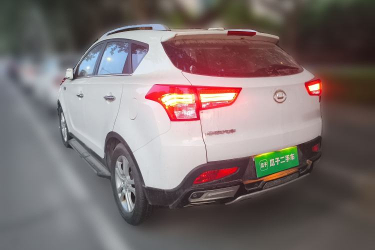Used Huatai Santa Fe 2017 1.5T Gasoline Automatic Two-Wheel Drive Smart Enjoyment i3 Model

