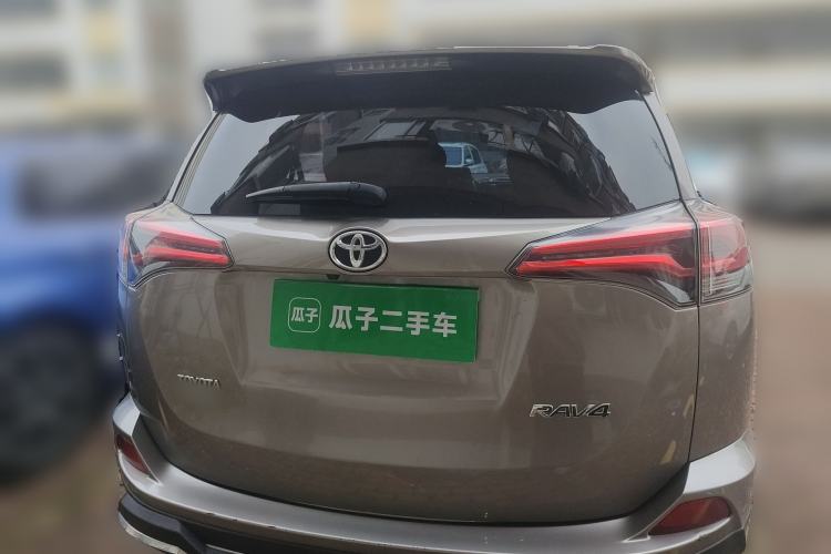Used Toyota RAV4 2016 2.0L CVT Two-Wheel Drive Smart Edition China V Standard