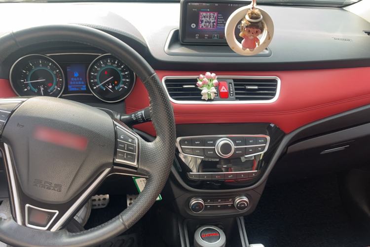 Used Haval H1 2015 1.5L AMT Luxury Model
