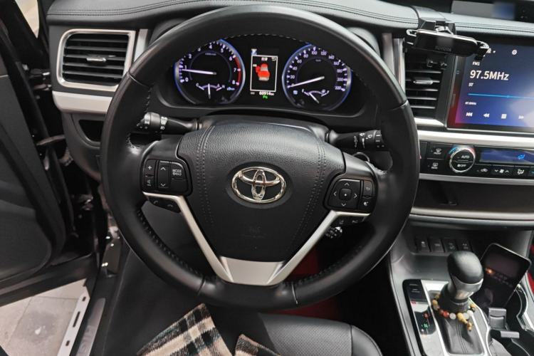 Used Toyota Highlander 2021 2.0T Four-Wheel Drive Luxury Edition 7 Seats Steering Wheel