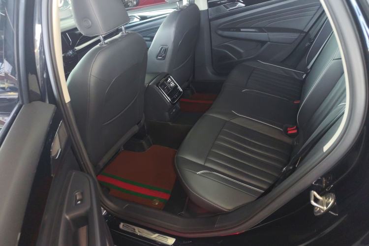 Used Volkswagen Passat 2023 330TSI Starry Elite Edition
