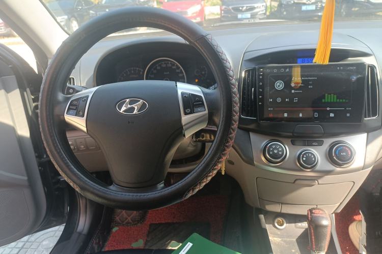 Used Hyundai Celesta 2015 1.6L Automatic Comfort Model Steering Wheel
