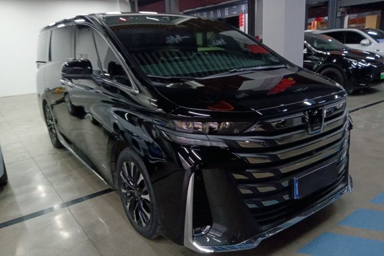 Used Toyota Vellfire 2024 Crown Dual-Engine 2.5L Ultimate Edition
